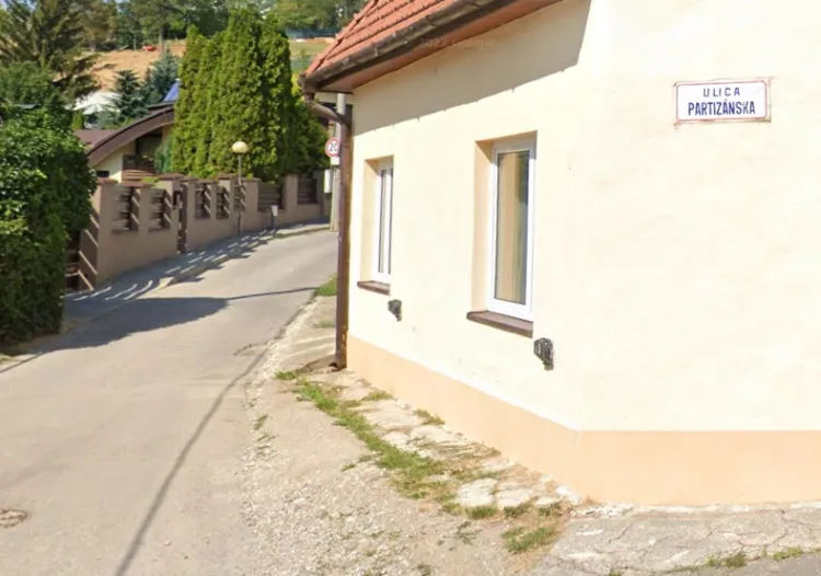 Partizánska ulica, Trenčín